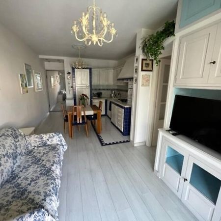 A Ca Di Nonni Apartment อัลเบงกา ภายนอก รูปภาพ